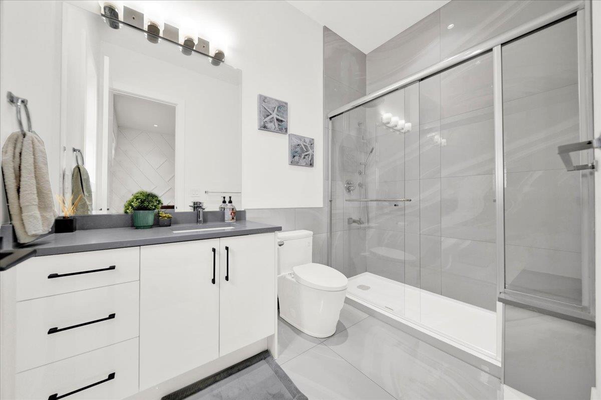 2820 202A STREET, Langley