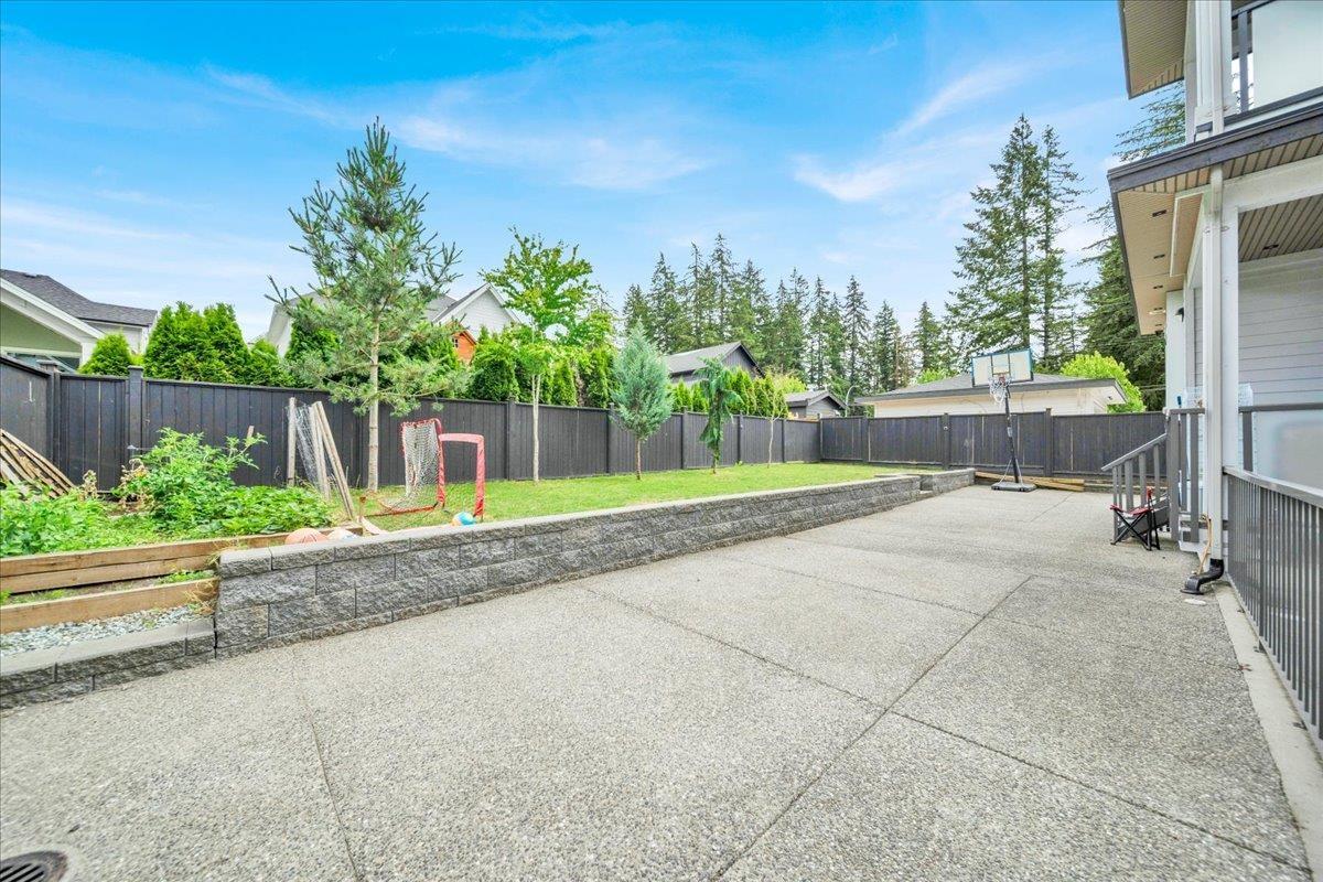 2820 202A STREET, Langley
