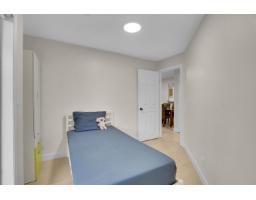 111 7171 121 Street, Surrey, BC V3W1G9 Photo 9