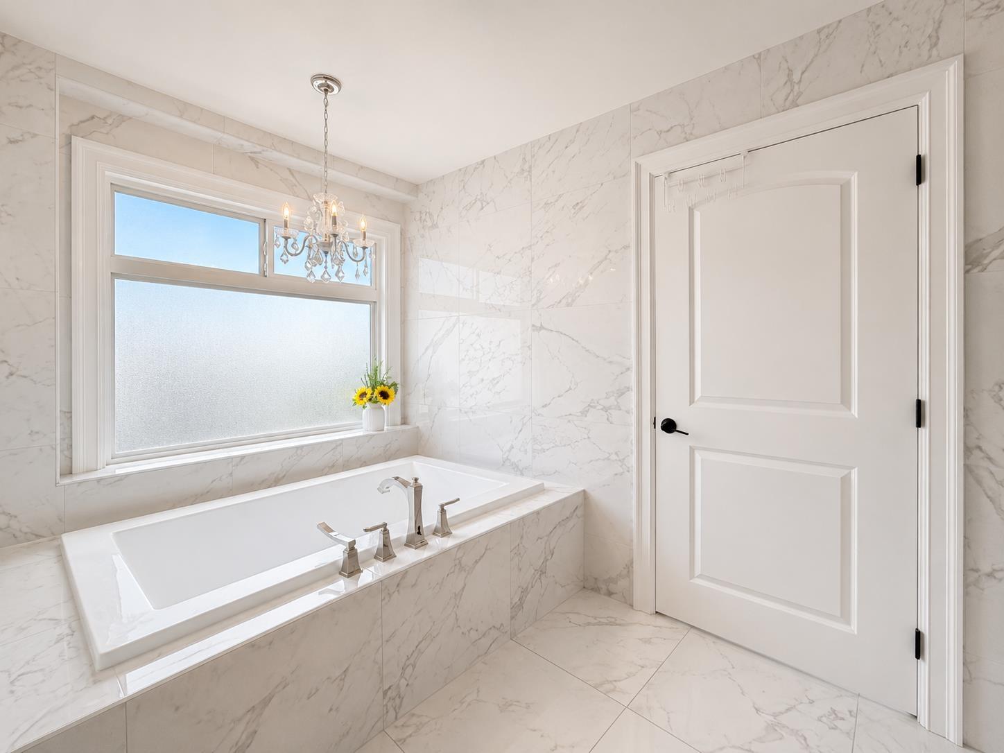 15957 39A AVENUE, Surrey