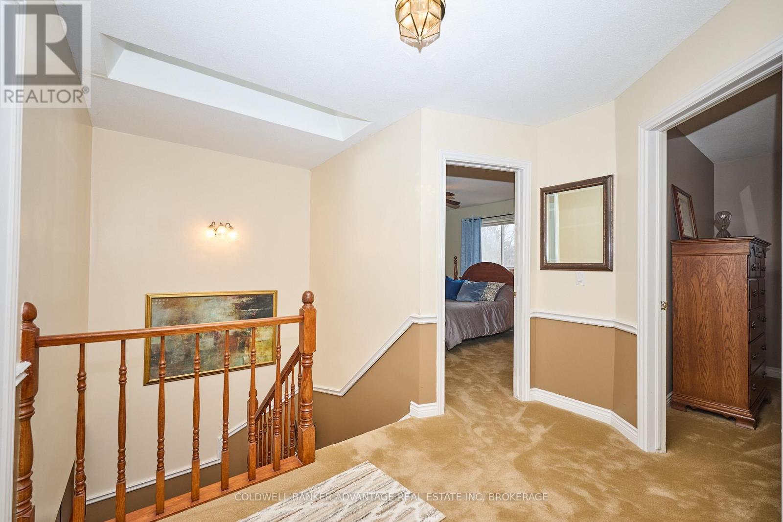 28 DIXON CRESCENT - 16