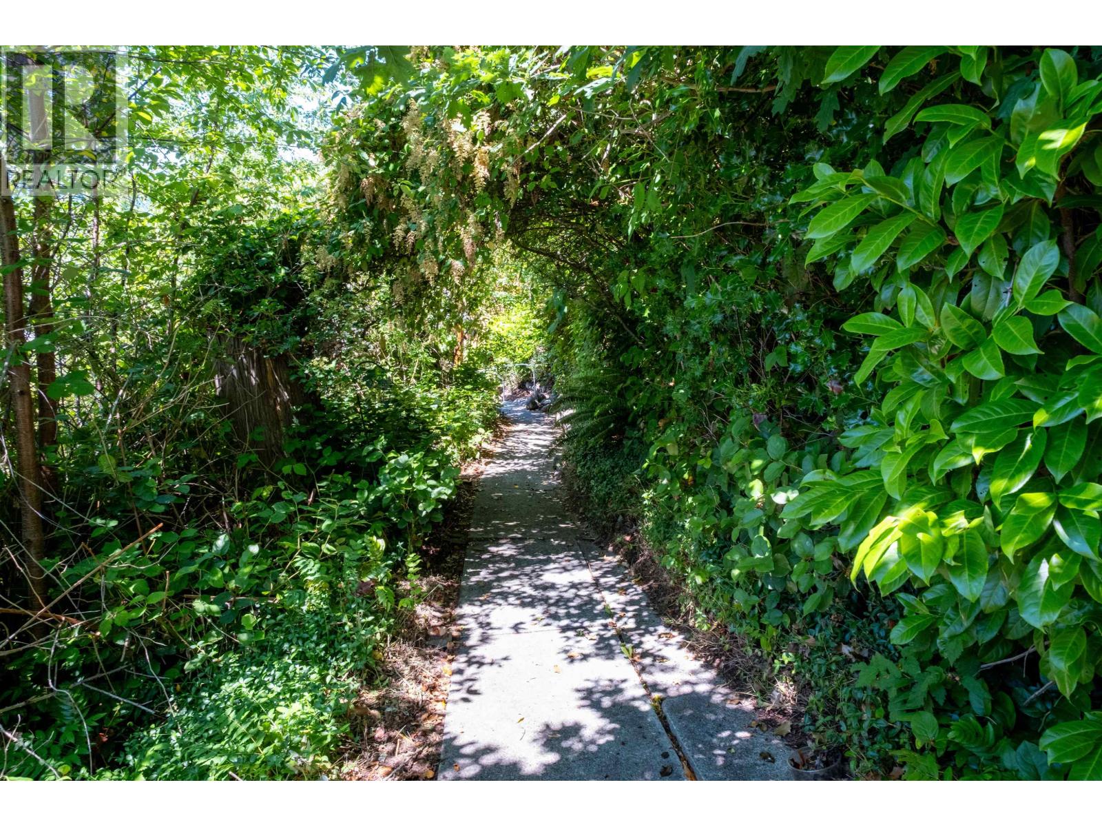 4861 SUNSHINE COAST HIGHWAY, Sechelt