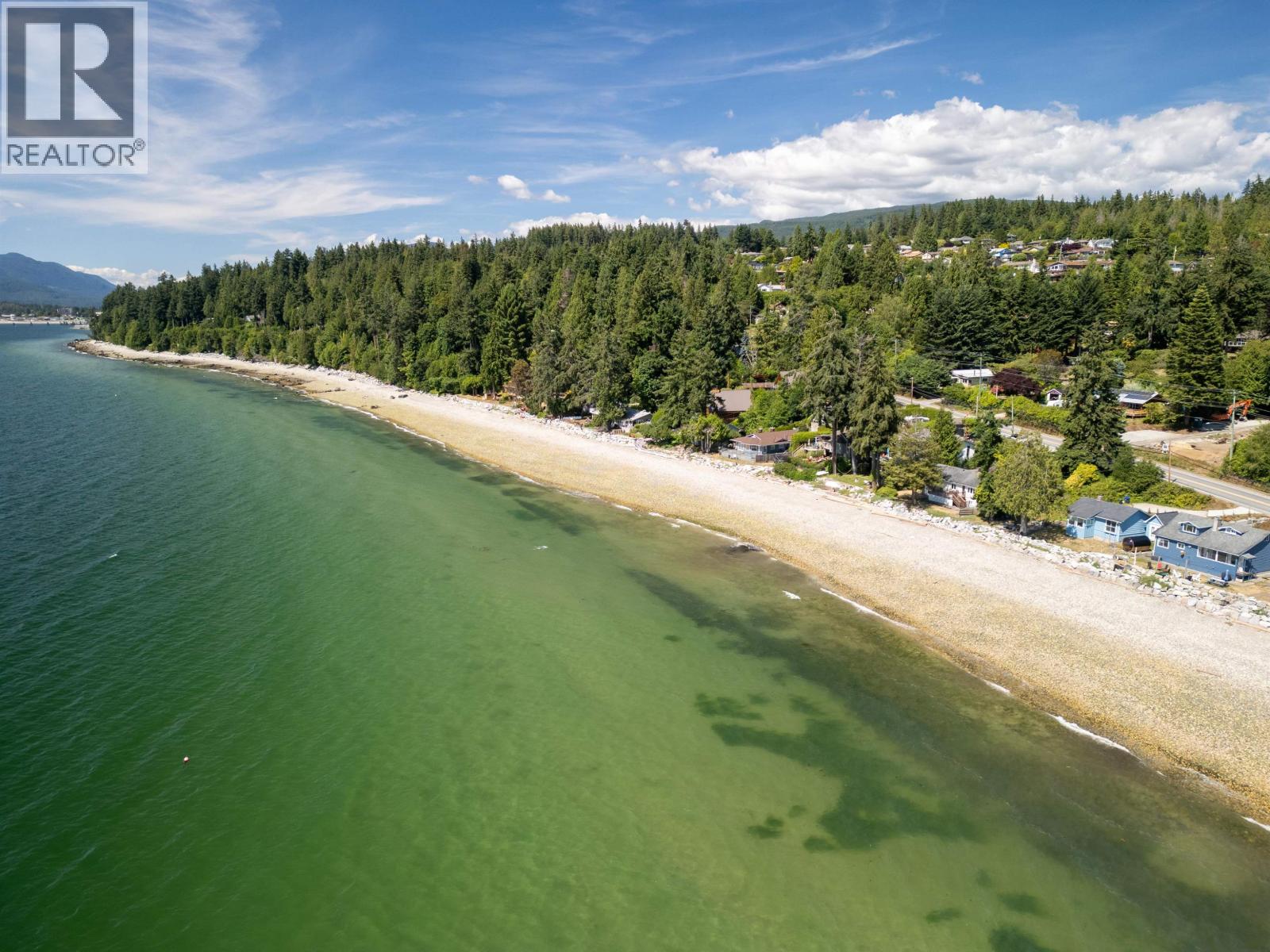 4861 SUNSHINE COAST HIGHWAY, Sechelt