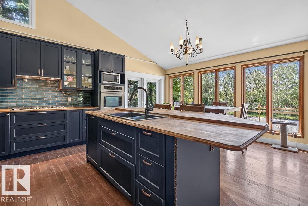 216 WOLF WILLOW RD NW — photo 22