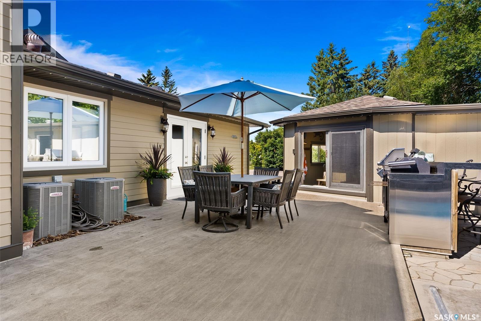 Douglas Acreage at White City - 60