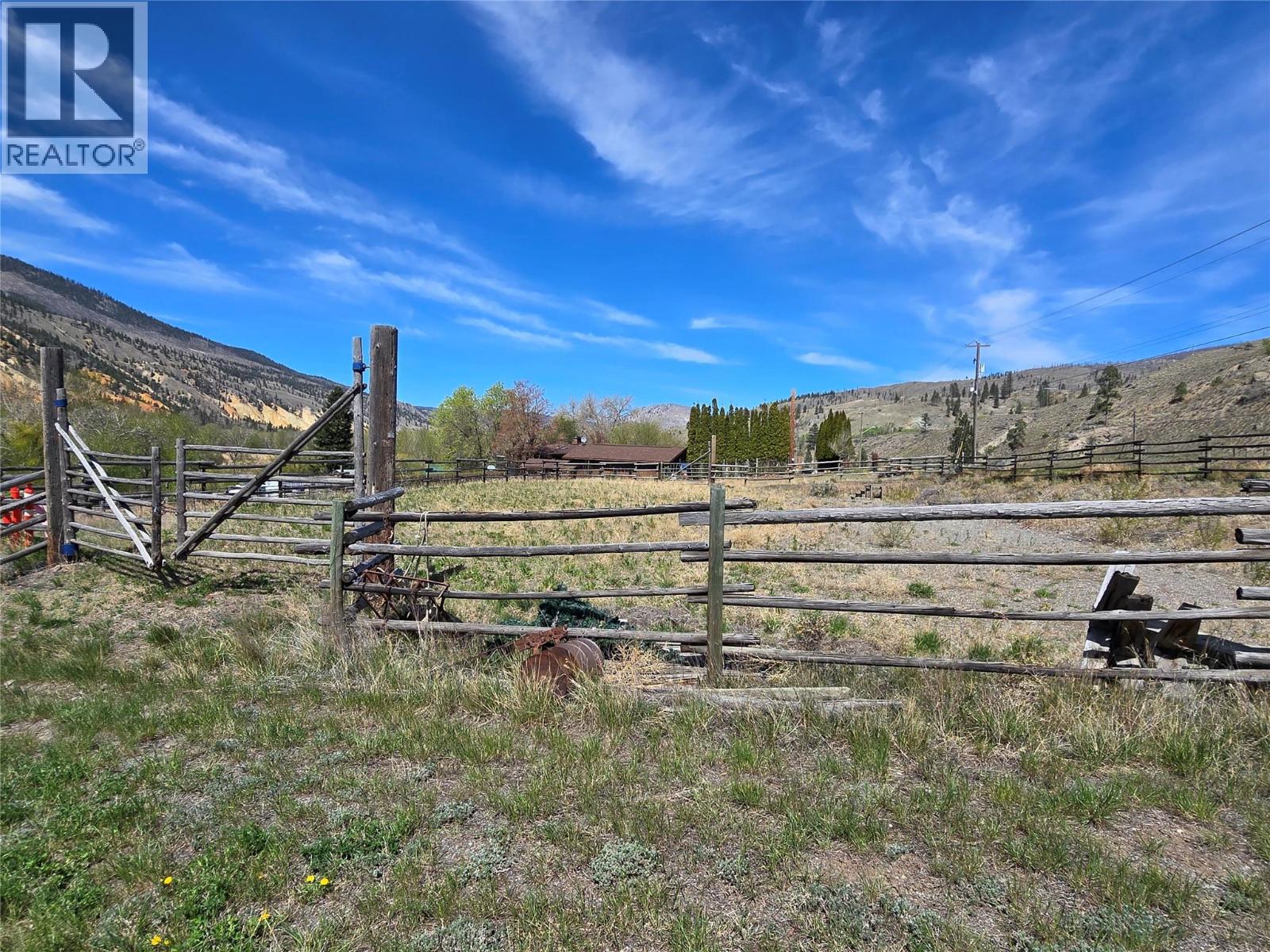 4189 MICKEY FRONTAGE Road - 48