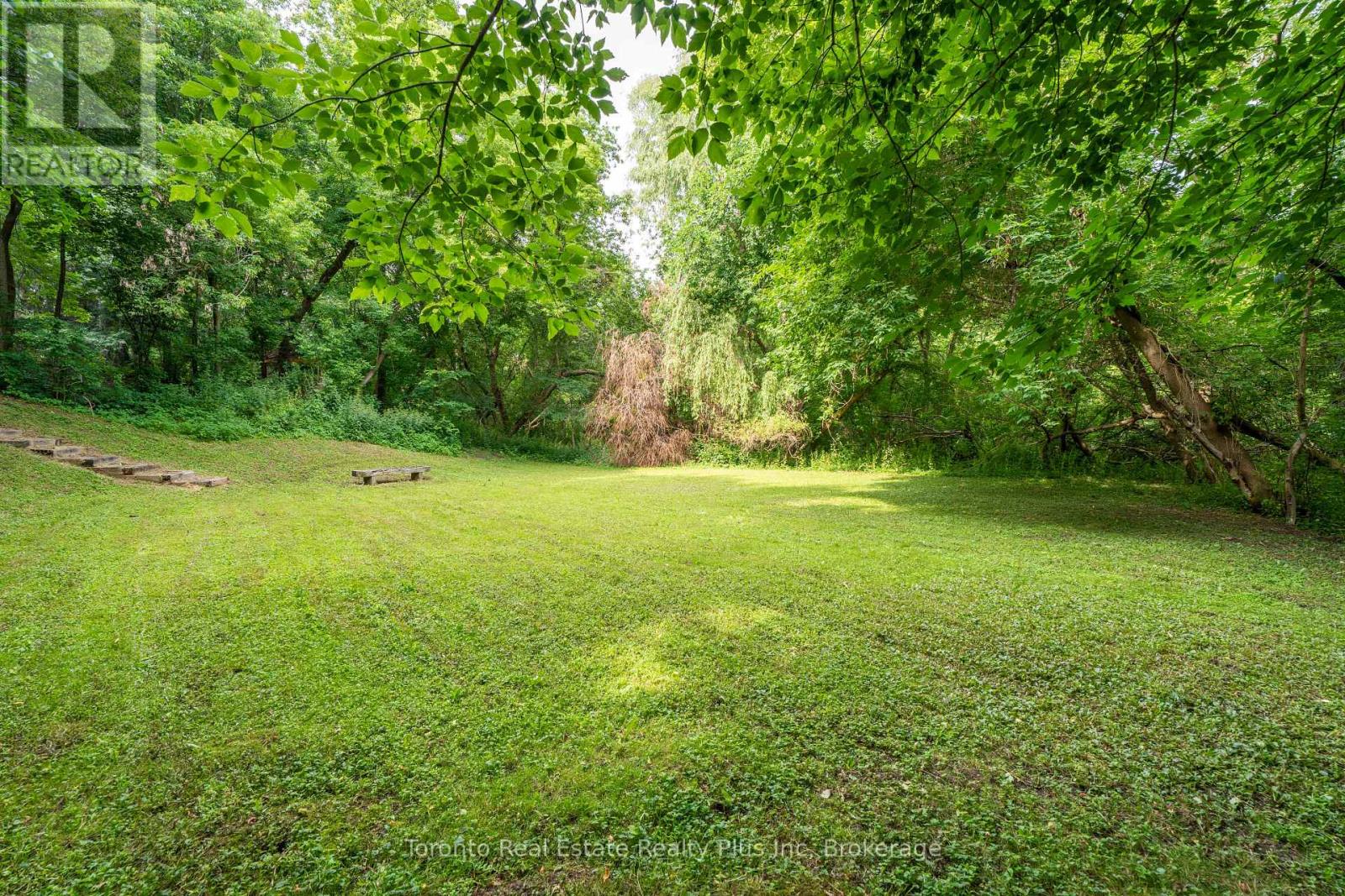 39 DOVE LANE - Image 47
