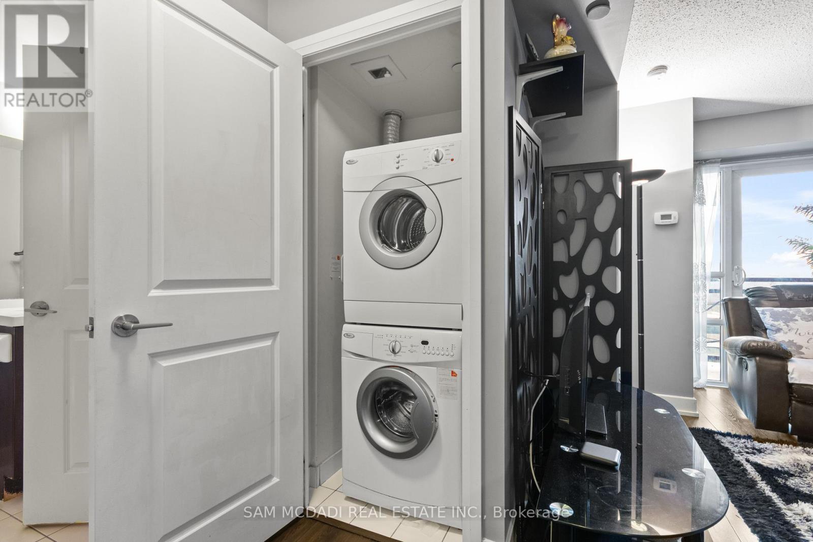 #630 2 EVA ROAD - Image 15