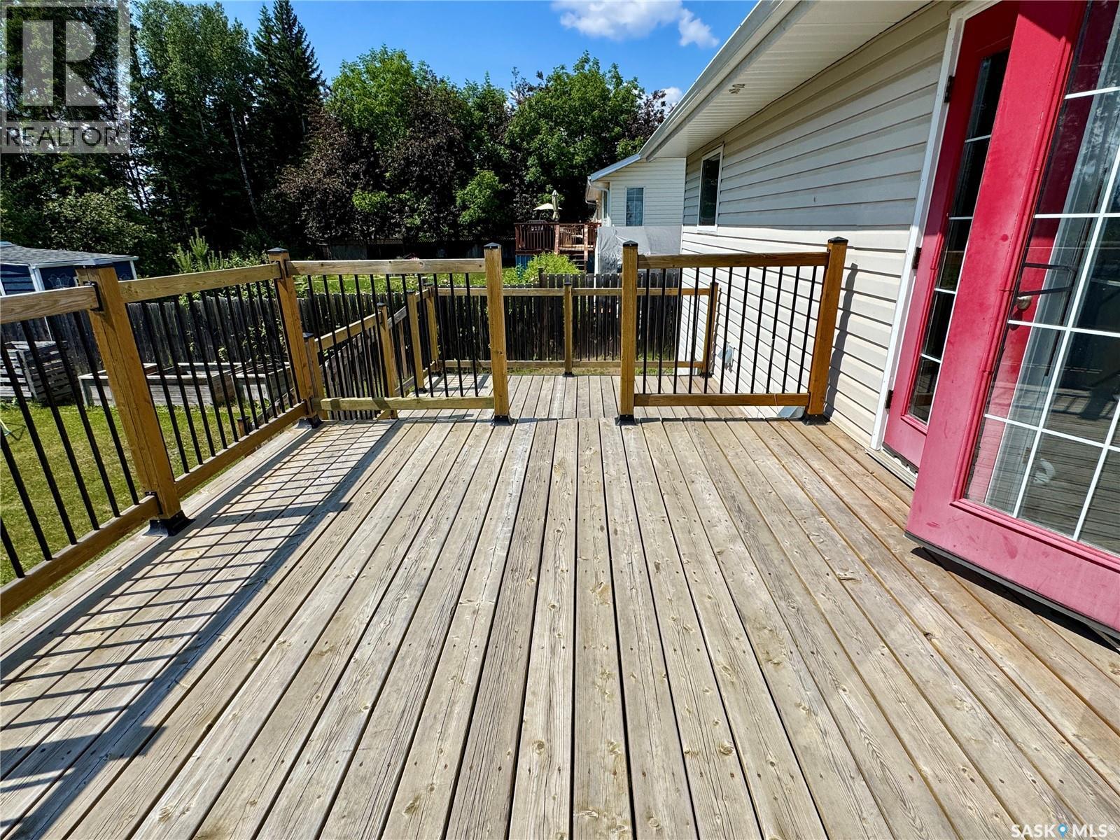 908 Thompson CRESCENT - 42
