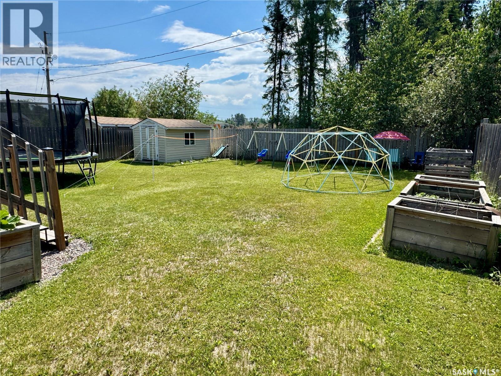908 Thompson CRESCENT - 46
