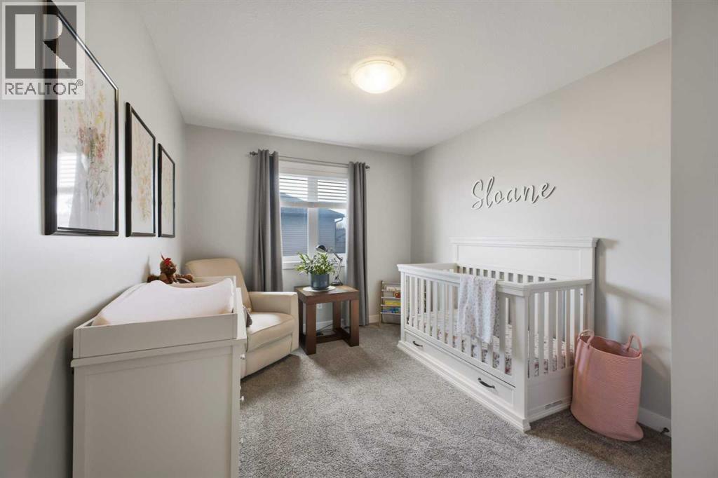10 Viceroy Crescent - 26