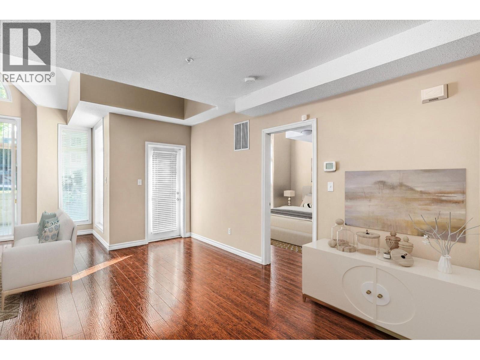 #102 1128 Sunset Drive - 7