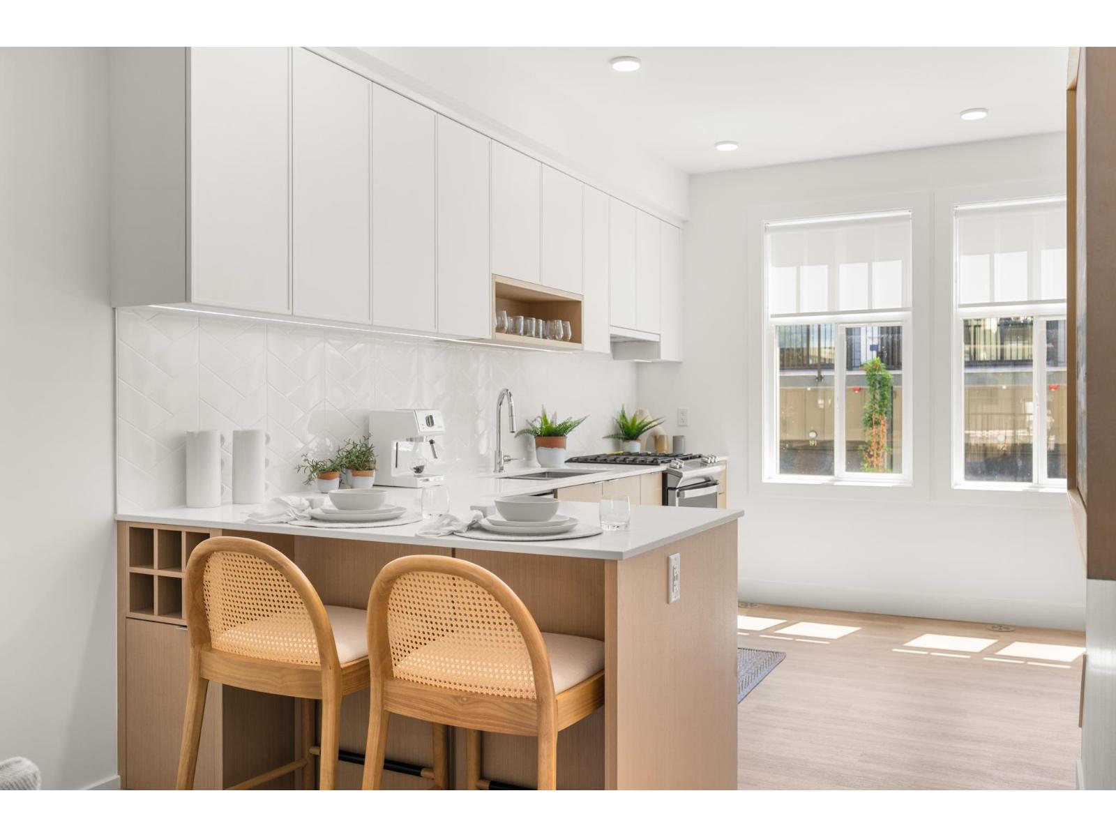 129 2350 165 STREET, Surrey