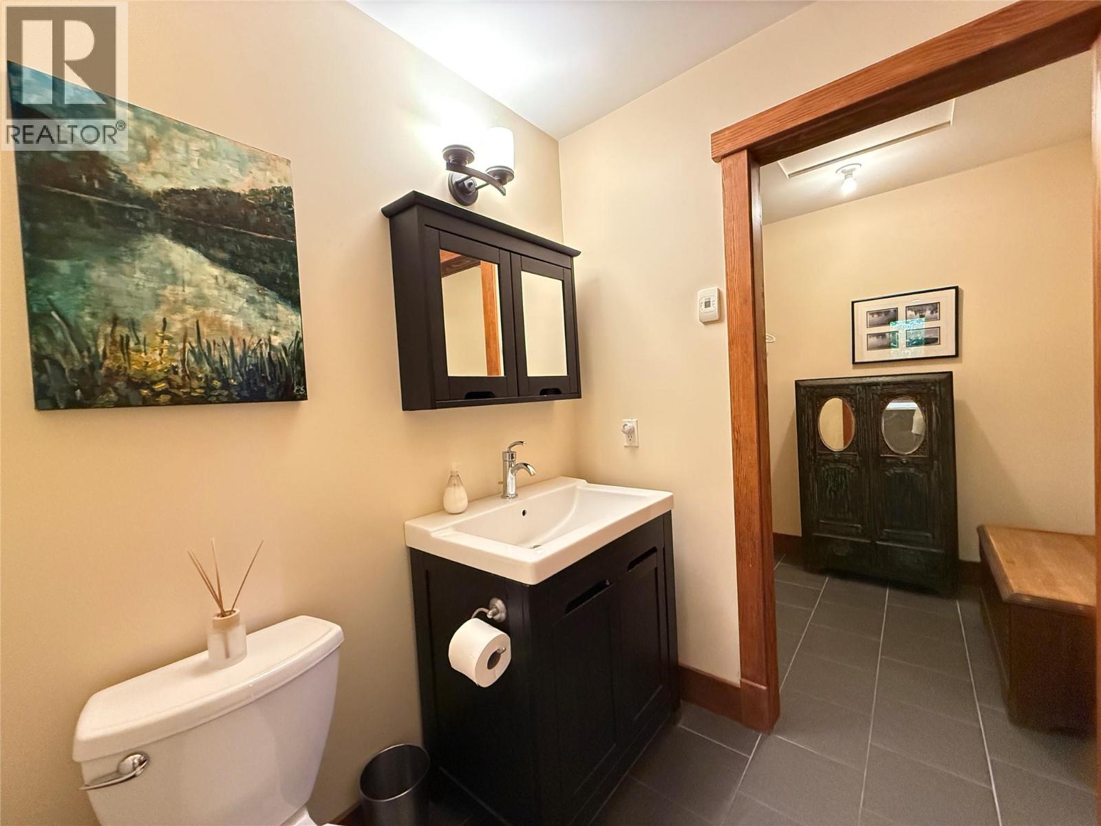 113 Kootenay Lake Road - 31