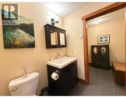 113 Kootenay Lake Road, Procter, BC V0G1V0 Photo 31
