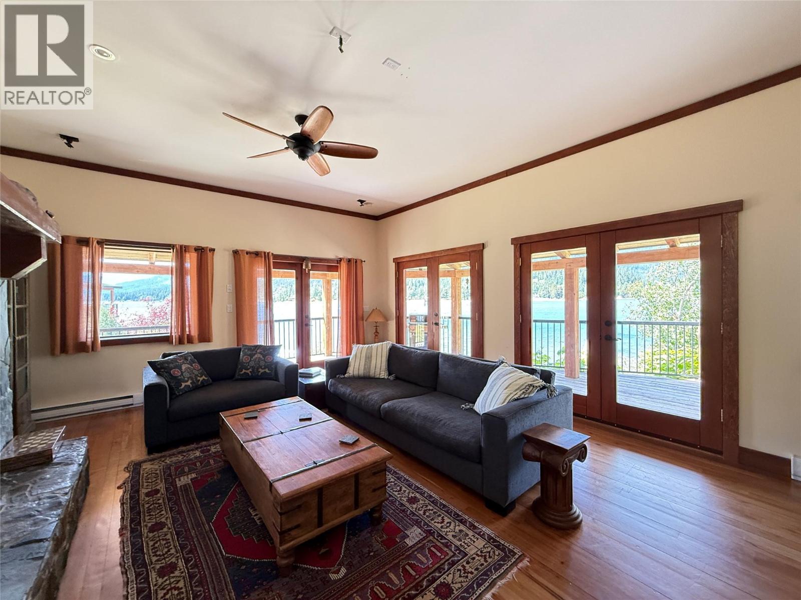113 Kootenay Lake Road - 15