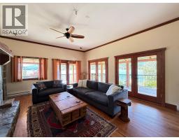 113 Kootenay Lake Road, Procter, BC V0G1V0 Photo 15