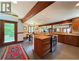 113 Kootenay Lake Road, Procter, BC V0G1V0 Photo 20