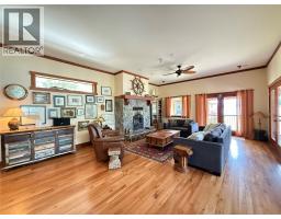 113 Kootenay Lake Road, Procter, BC V0G1V0 Photo 14
