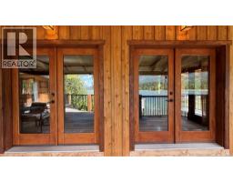 Living room - 113 Kootenay Lake Road, Procter, BC V0G1V0 Photo 9