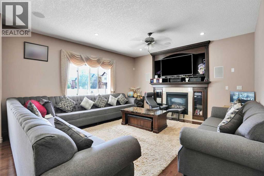 332 Saddlemont Boulevard NE - 9
