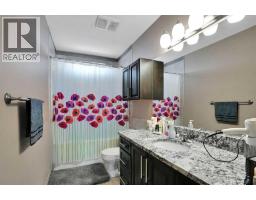 Kitchen - 332 Saddlemont Boulevard Ne, Calgary, AB T3J0B4 Photo 26