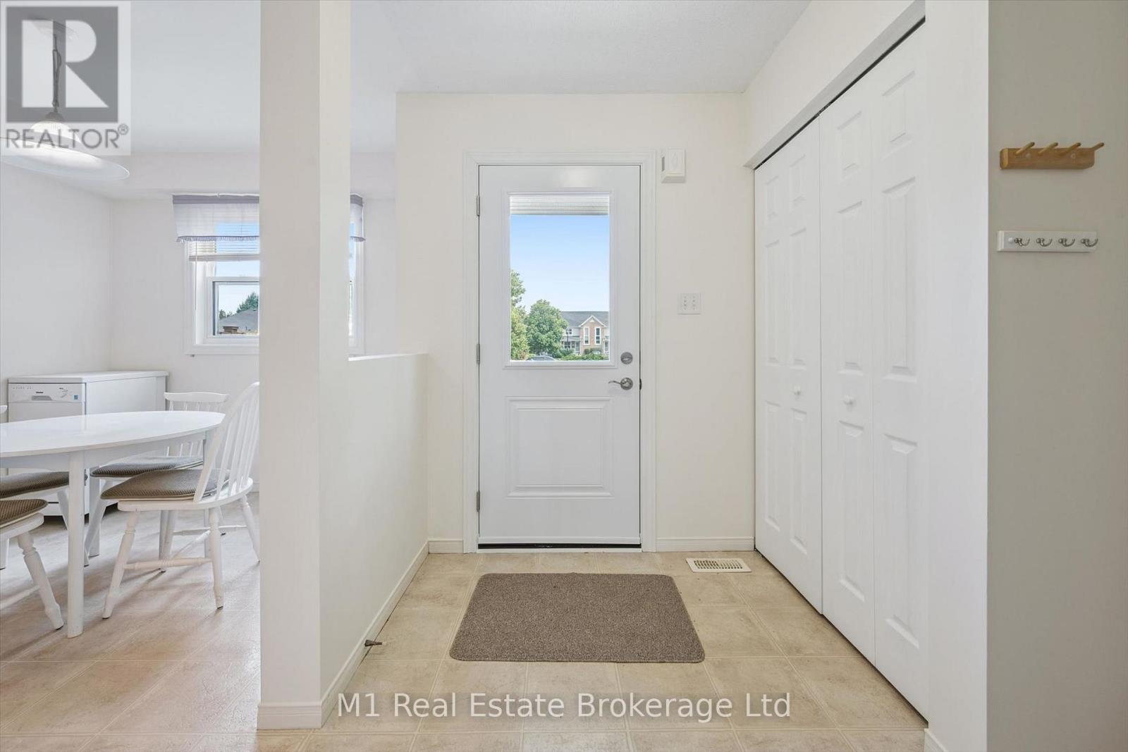 #55 426 GRANGE ROAD - 12