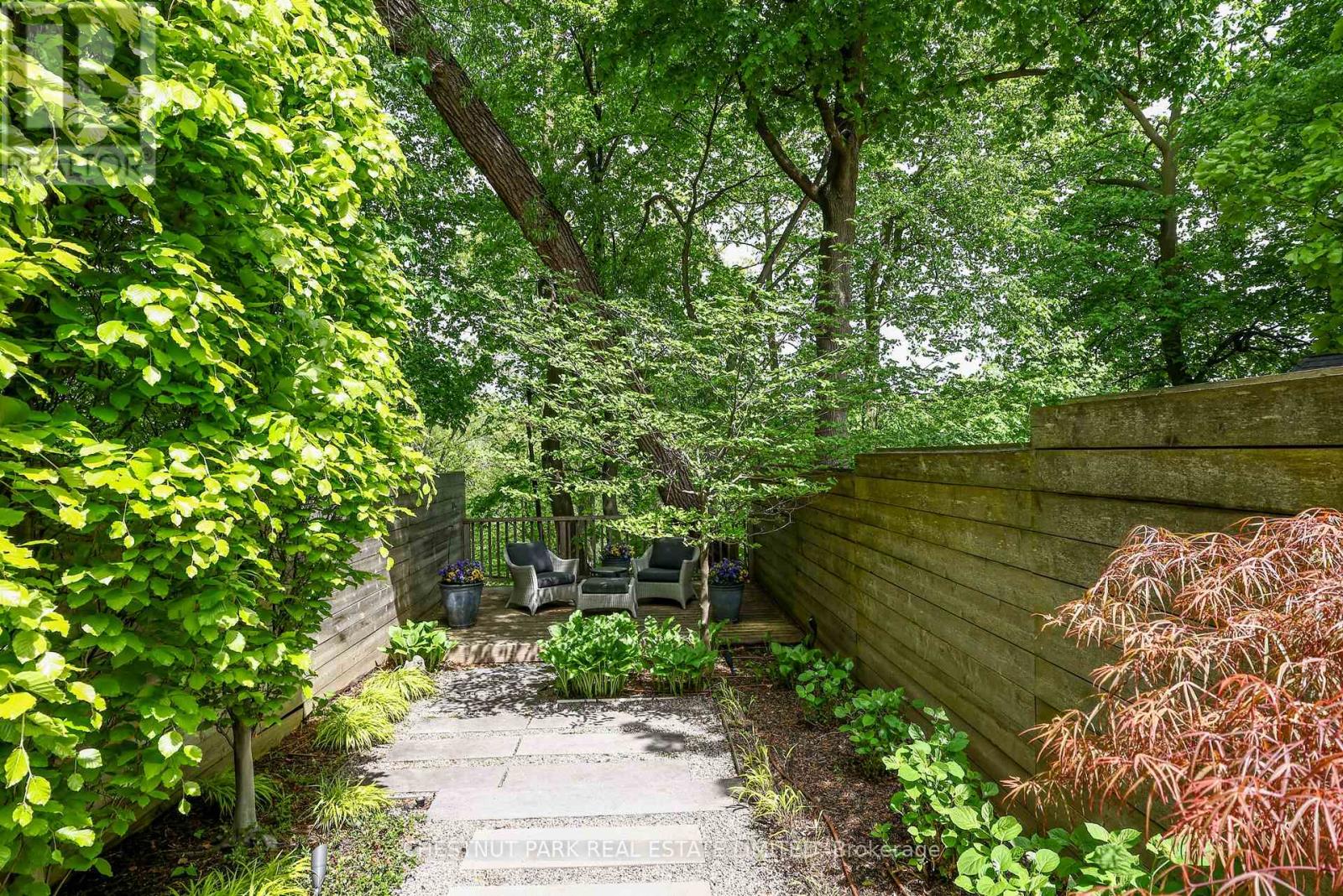 70 SUMMERHILL GARDENS - 29