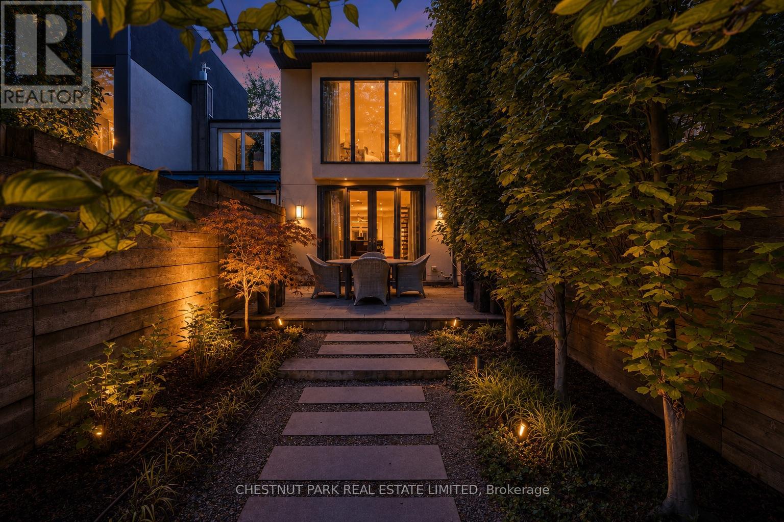 70 SUMMERHILL GARDENS - 30