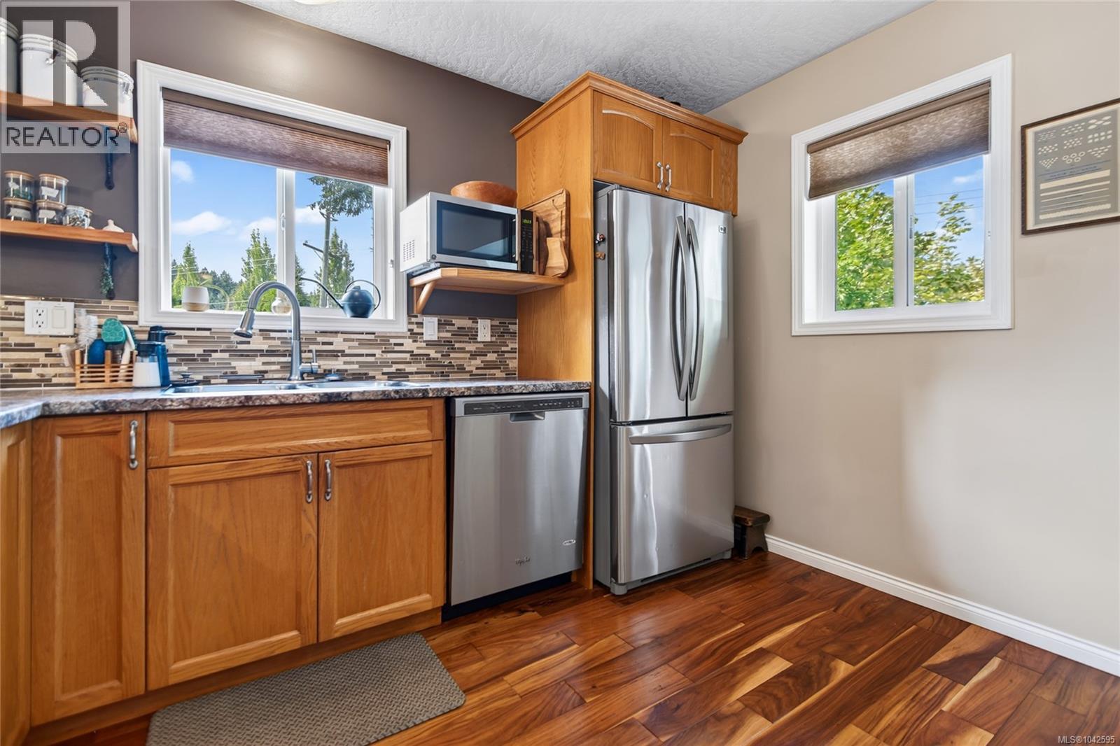2139 Stirling Pl, Courtenay