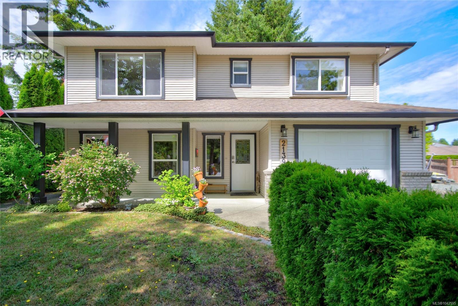 2139 Stirling Pl, Courtenay