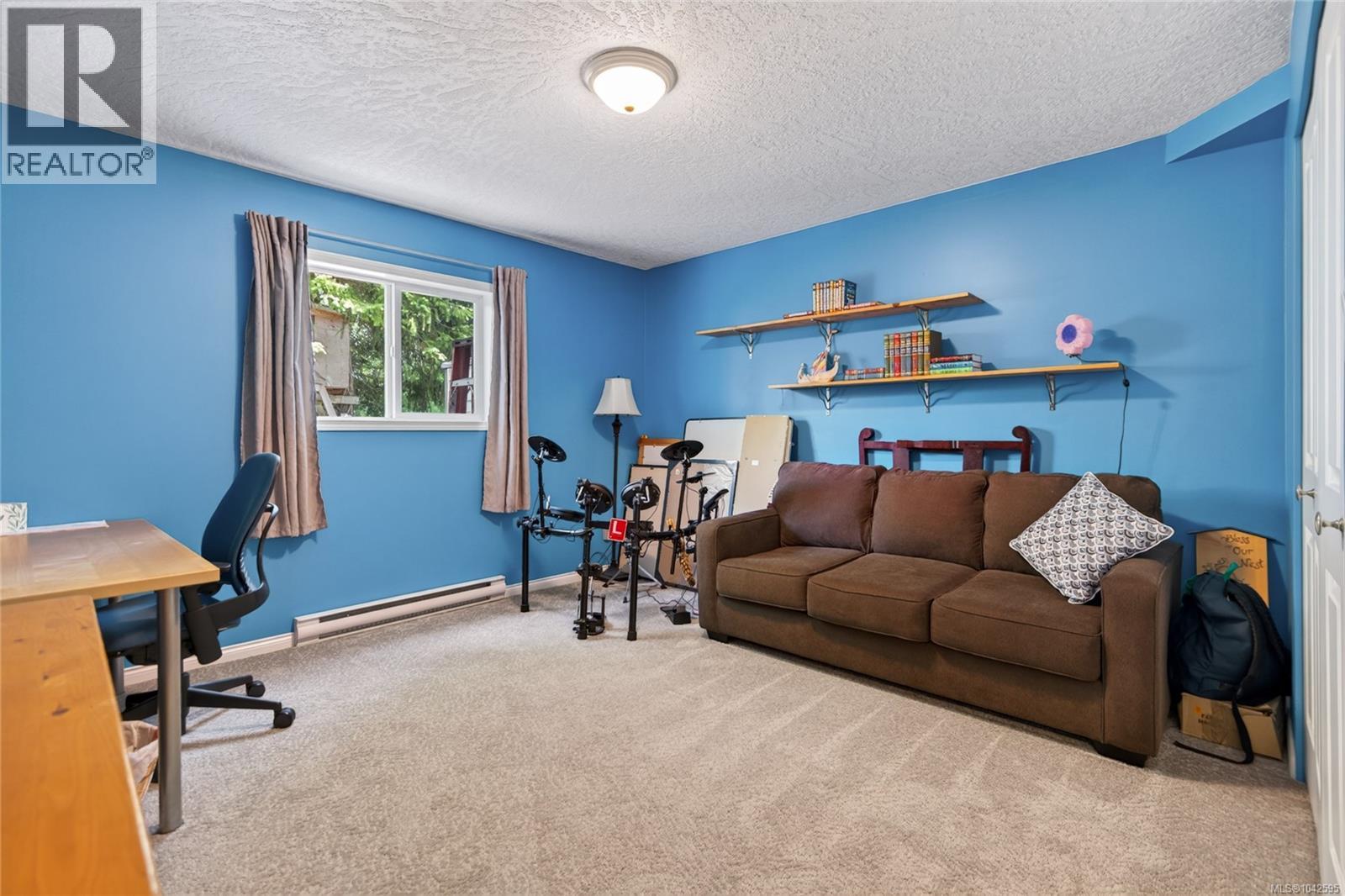 2139 Stirling Pl, Courtenay