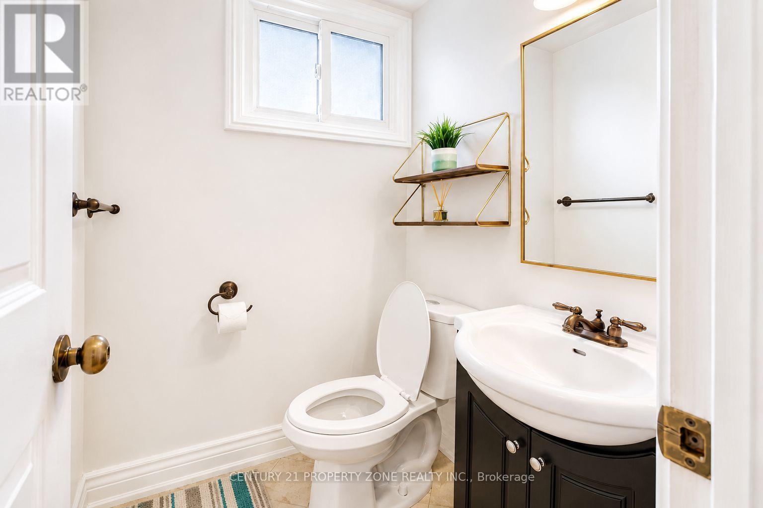 27 MADRID CRESCENT N - 12