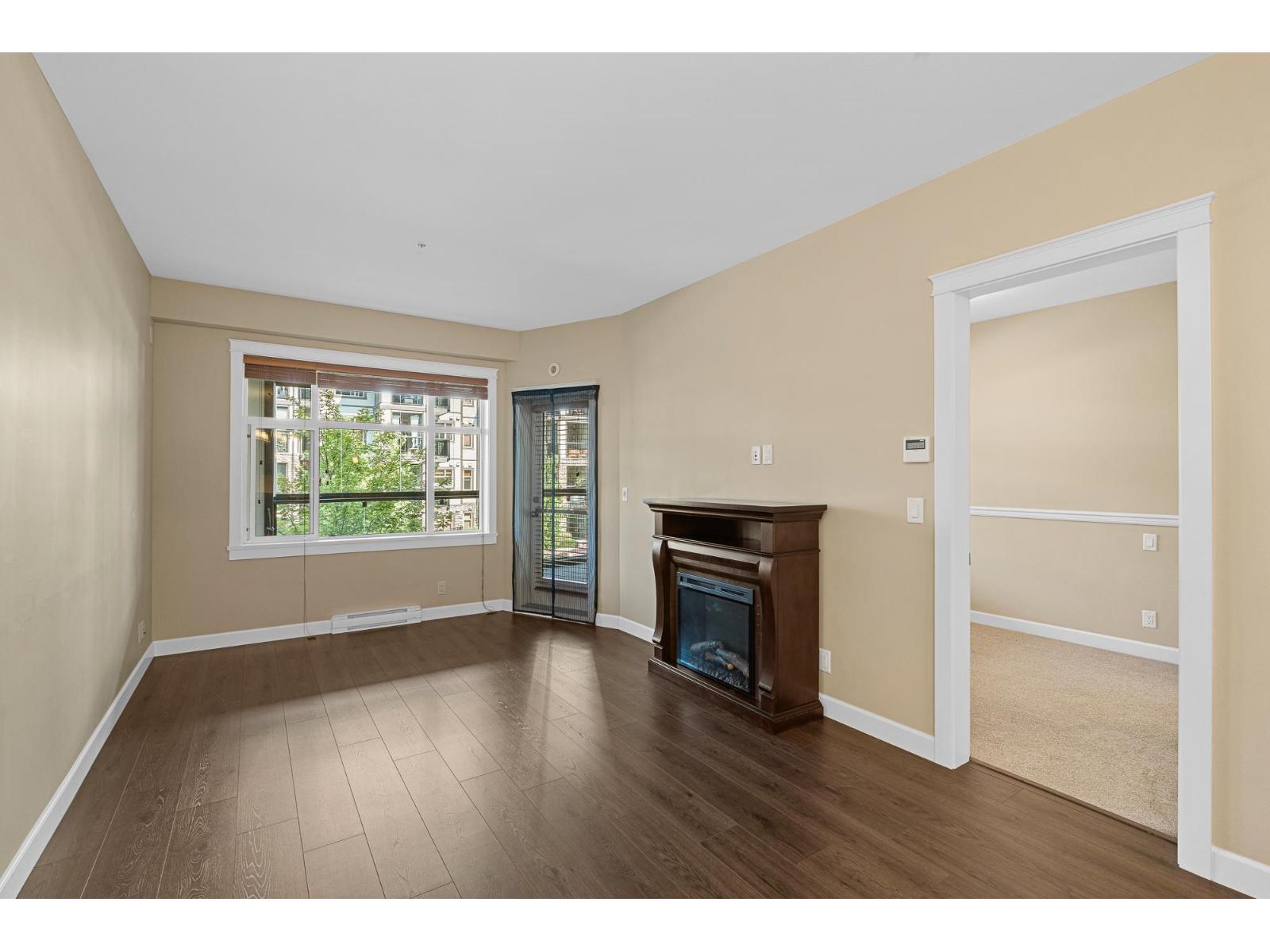 302 8561 203A STREET, Langley