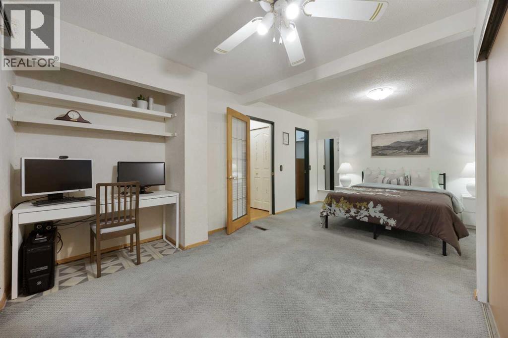 7035 Huntercrest Road NW - 23