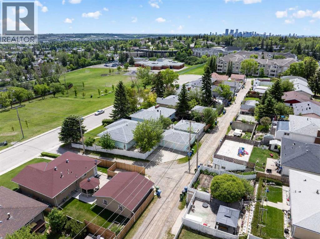7035 Huntercrest Road NW - 45