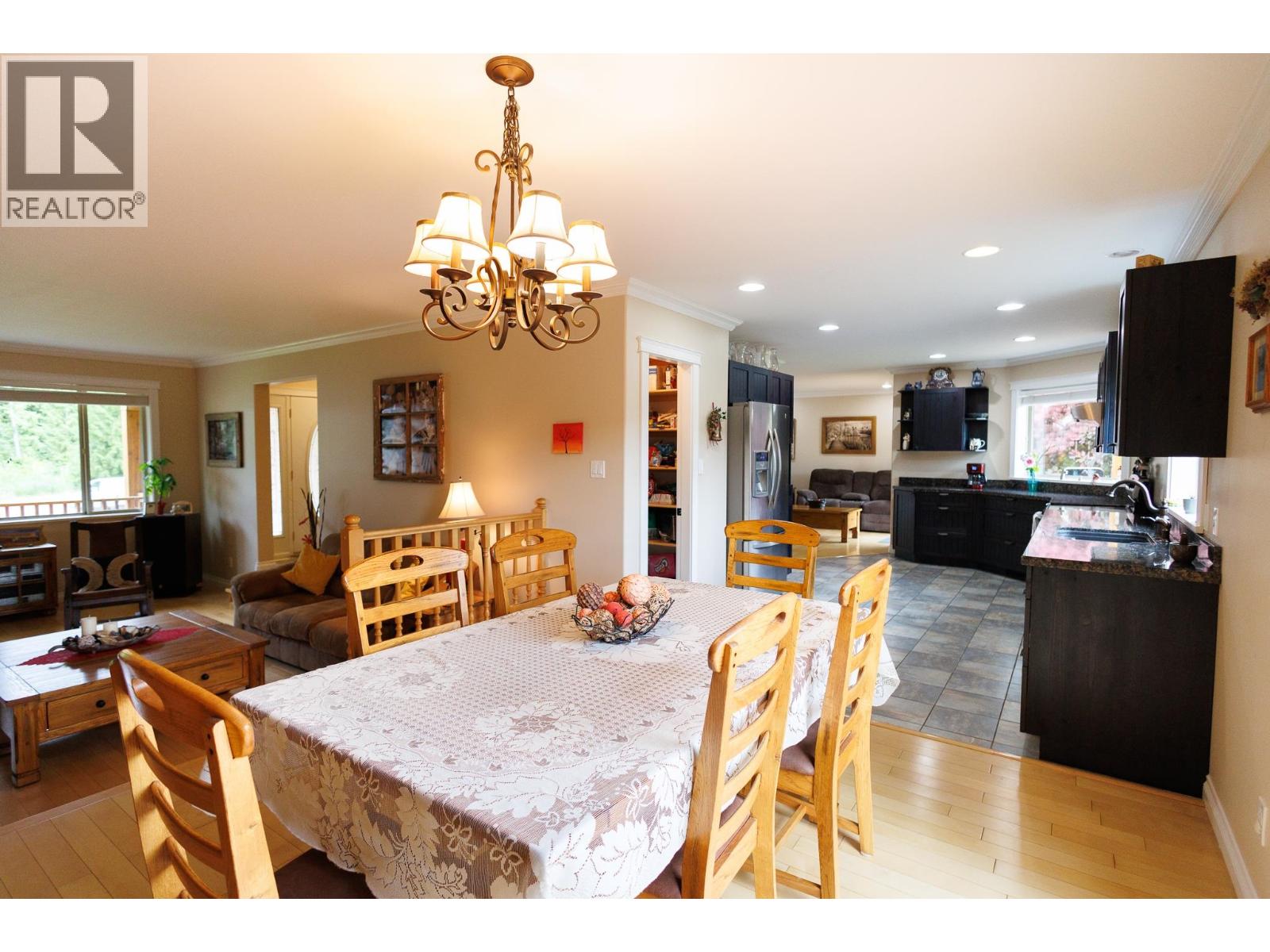4028 MUNROE STREET - 7