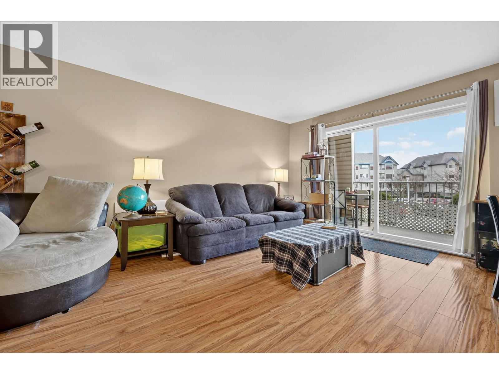 #209 3160 Casorso Road - 5