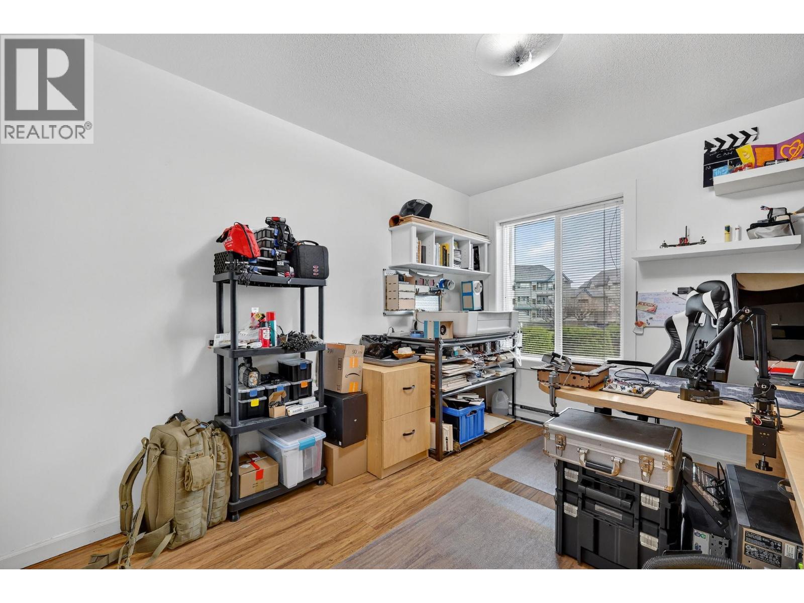 #209 3160 Casorso Road - 26