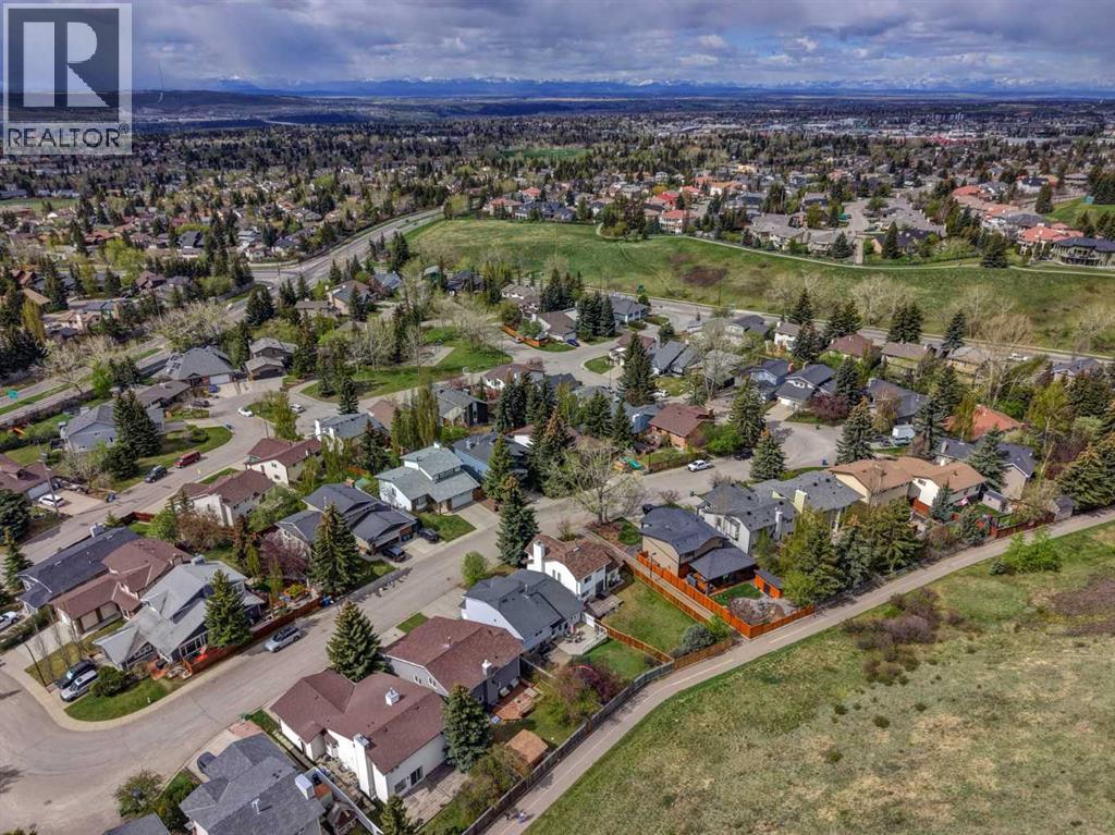 36 Hawksley Crescent NW - 33