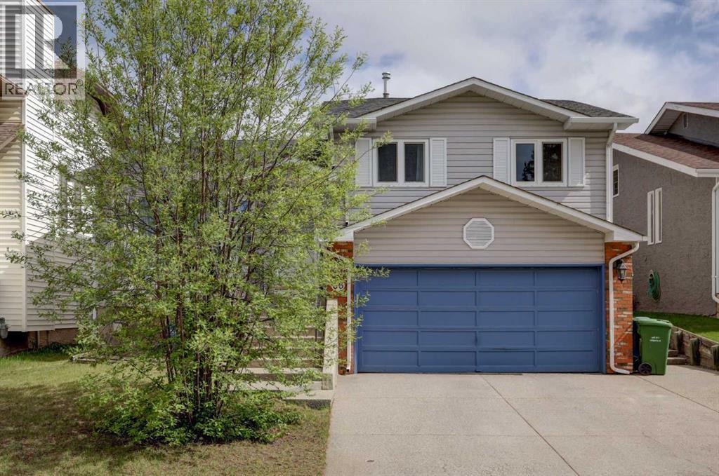 36 Hawksley Crescent NW - 36