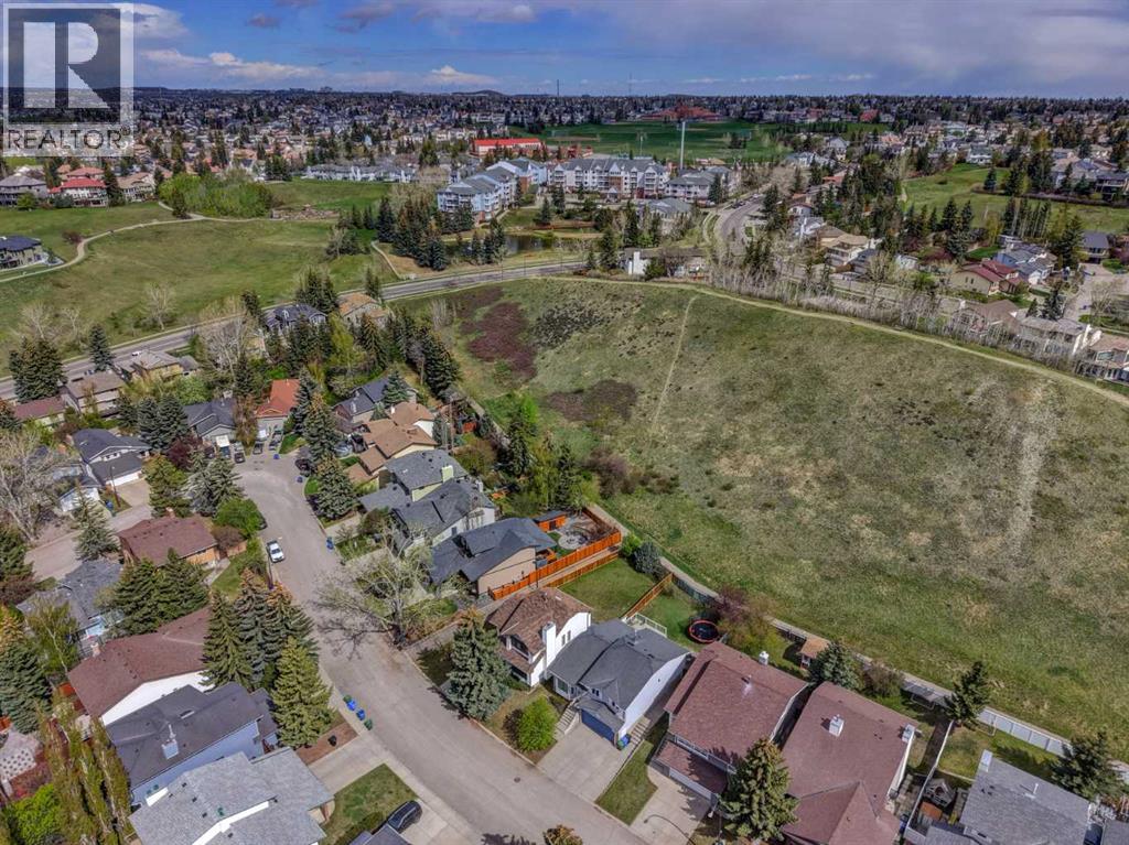 36 Hawksley Crescent NW - 31