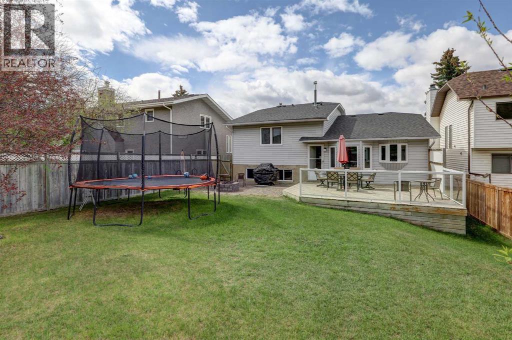 36 Hawksley Crescent NW - 37