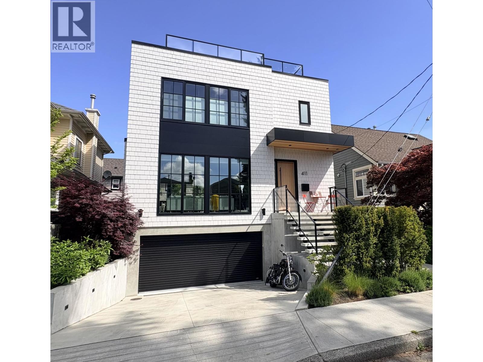 3 Bed, 3 Bath House for Sale in Vancouver – 411 AUBREY PLACE, Vancouver – MLS# R3143865 - Image 38