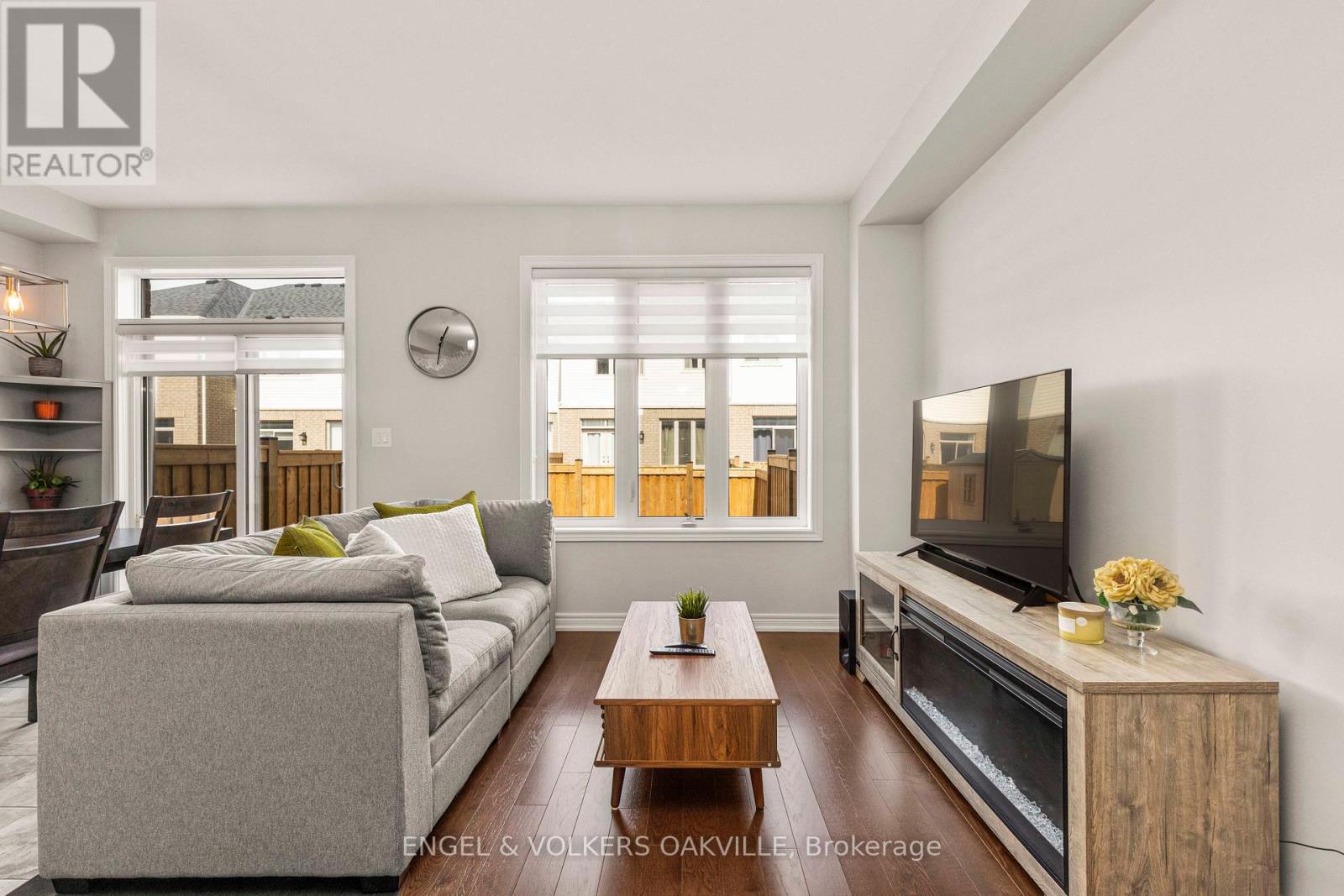 44 CLIFFORD CRESCENT - 20