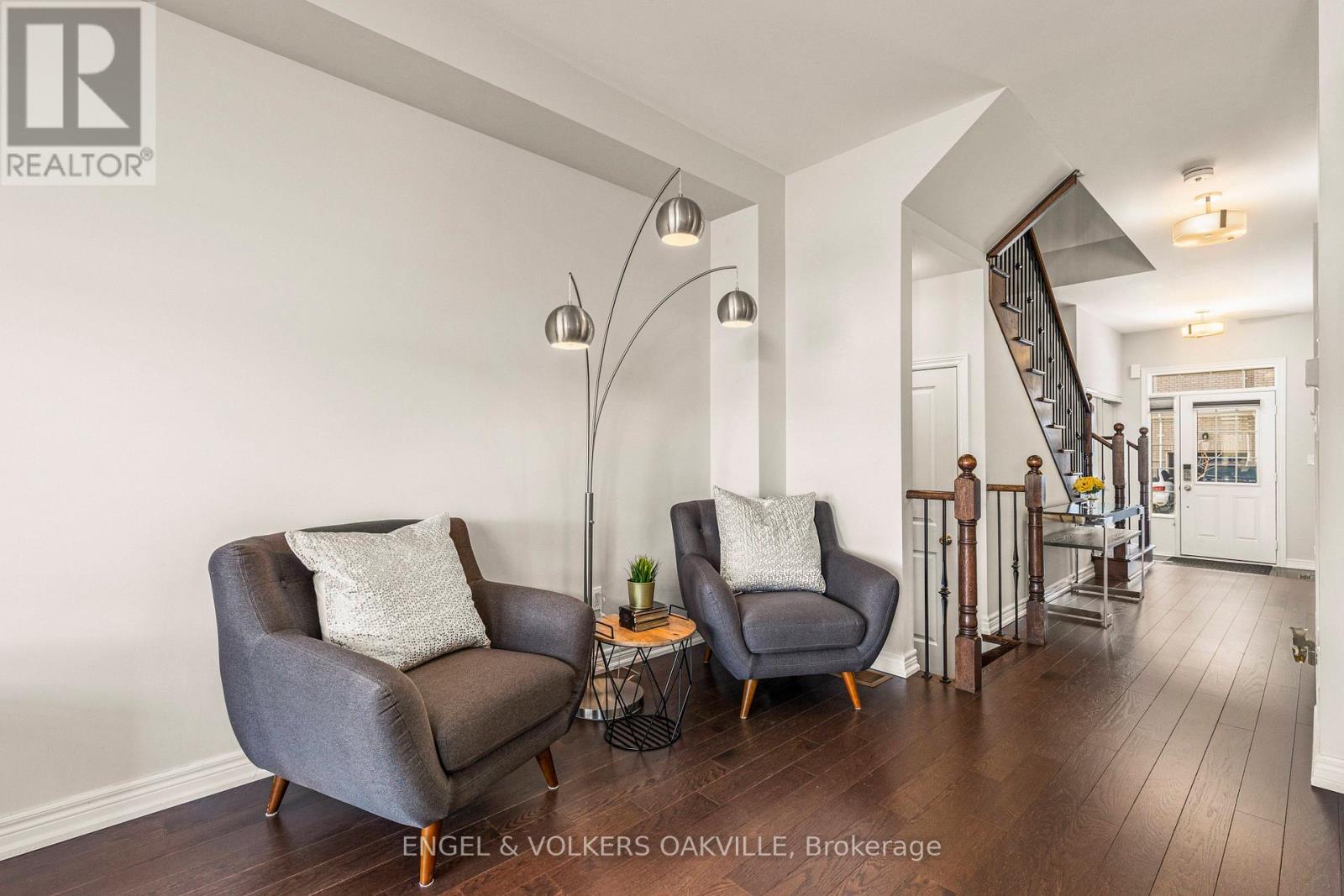 44 CLIFFORD CRESCENT - 8