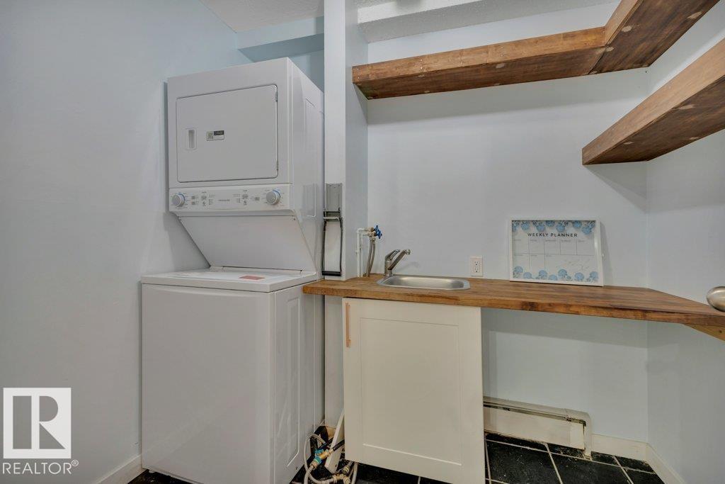 #17 13580 38 ST NW - 11