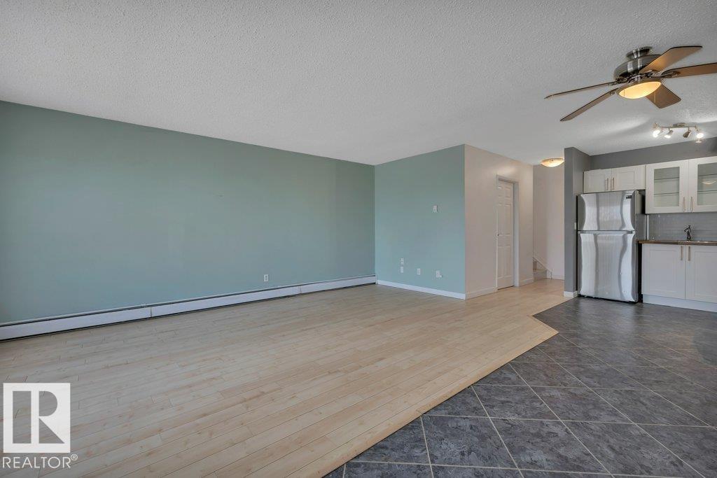 #17 13580 38 ST NW - 6