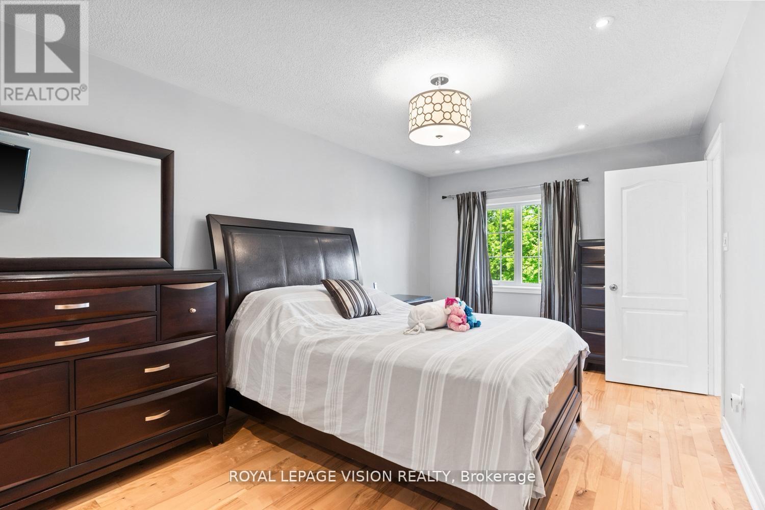 91 PRINCETON GATE - 19