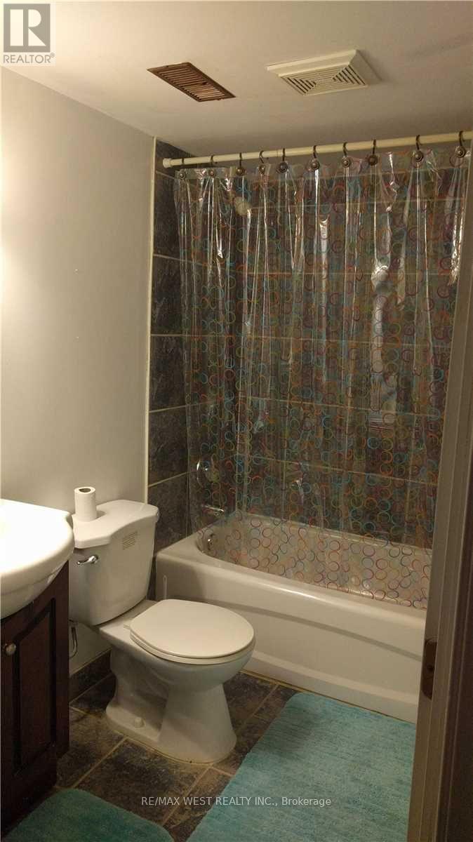 241 ASHLAR ROAD - 25
